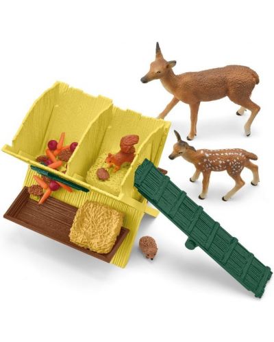 Игрален комплект Schleich Farm World - Хранилка за горски животни - 3