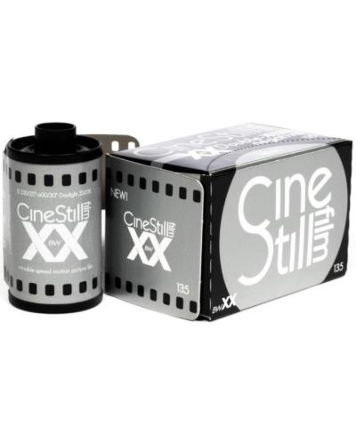 Филм CineStill Film - BWxx, 135/36 - 1