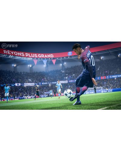 FIFA 19 (PS4) + подарък албум Panini 365 - 2019 - 5