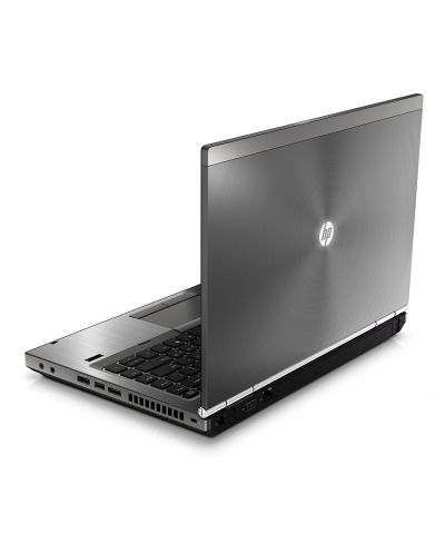 HP EliteBook 8570w - 4