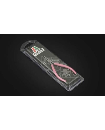Italeri Плоски клещи FLAT NOSE PLIER (120mm)