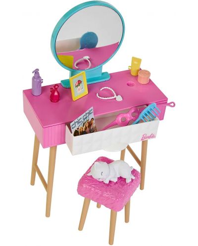 Игрален комплект Barbie - Спалнята на Барби - 4