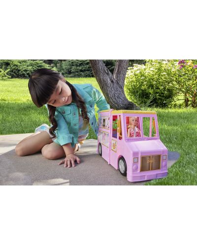 Игрален комплект Barbie - Камион за лимонада - 8