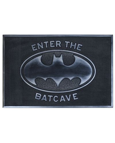 Изтривалка за врата Pyramid DC Comics: Batman - Welcome To The Batcave - 1