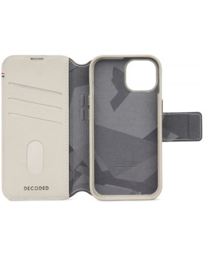 Калъф Decoded - Leather Detachable Wallet MagSafe, iPhone 15 Plus, бежов - 6