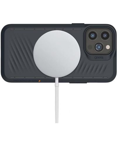 Калъф Gear4 - Vancouver Snap, iPhone 13 Pro Max, черен/син - 5