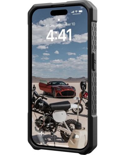 Калъф UAG - Monarch Pro MagSafe, iPhone 15 Pro, Carbon Fiber - 6