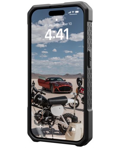 Калъф UAG - Monarch Pro MagSafe, iPhone 15 Pro, черен - 4