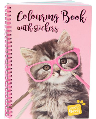 Книжка за оцветяване със стикери Studio Pets - А4, Котето Пейдж - 1