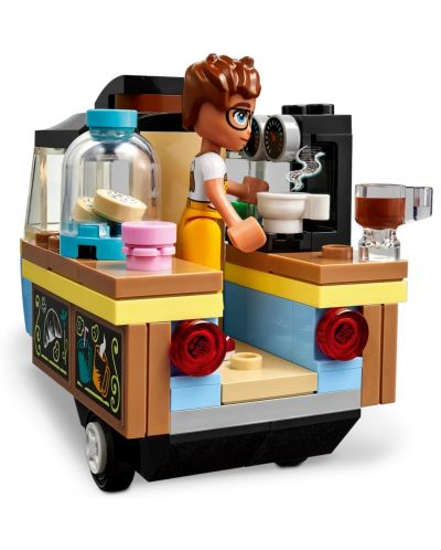 Конструктор LEGO Friends - Мобилна пекарна (42606) - 4