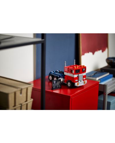 Конструктор LEGO Icons Transformers - Оптимус Прайм (10302) - 7