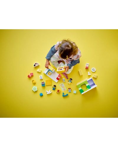Конструктор LEGO Duplo - В детската градина (10992) - 5