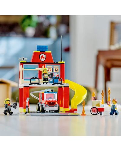 Конструктор LEGO City - Пожарна команда и камион (60375) - 6