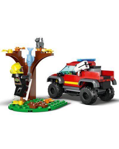 Конструктор LEGO City - Пожарникарски камион 4x4 (60393) - 4