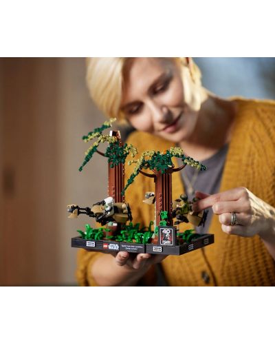 Конструктор LEGO Star Wars - Диорама на преследването на Ендор (75353) - 8
