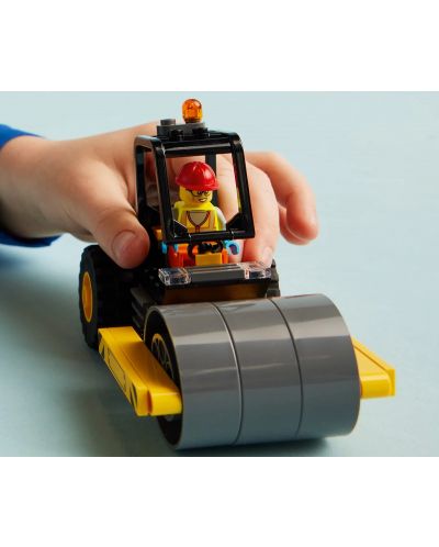 Конструктор LEGO City - Строителен валяк (60401) - 8