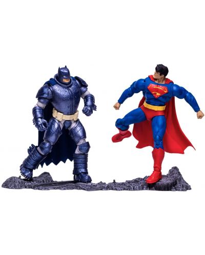 Комплект екшън фигури McFarlane DC Comics: Multiverse - Superman vs Armored Batman (The Dark Knight Returns), 18 cm - 1