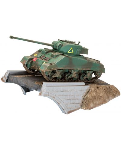 Комплект диорама Revell Военни: Танкове - Sherman Firefly - 1