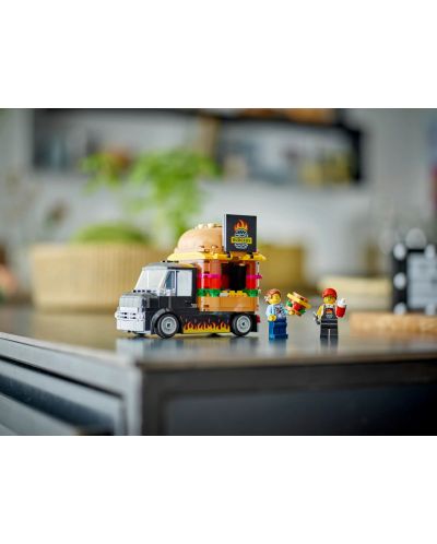 Конструктор LEGO City - Камион за бургери (60404) - 9