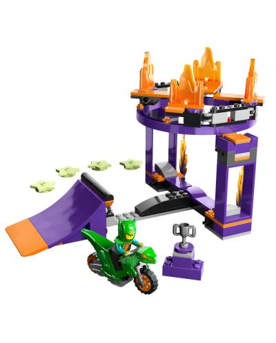 Конструктор LEGO City - Stuntz, Каскадьорско предизвикателство с рампа за забивки (60359) - 2