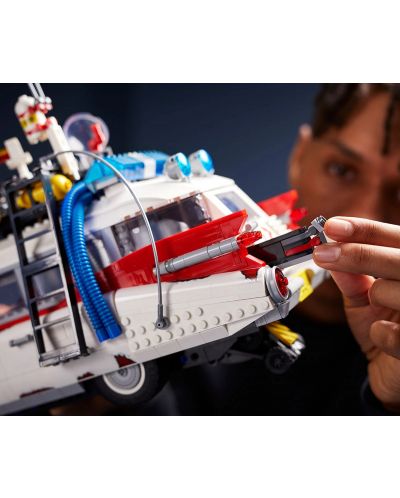 Конструктор LEGO Icons - Ghostbusters ECTO-1 (10274) - 7
