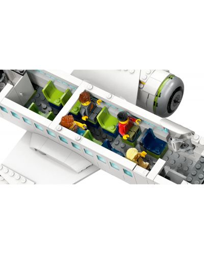 Конструктор LEGO City - Пътнически самолет (60367) - 6