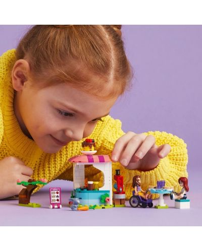 Конструктор LEGO Friends - Магазин за палачинки (41753) - 9