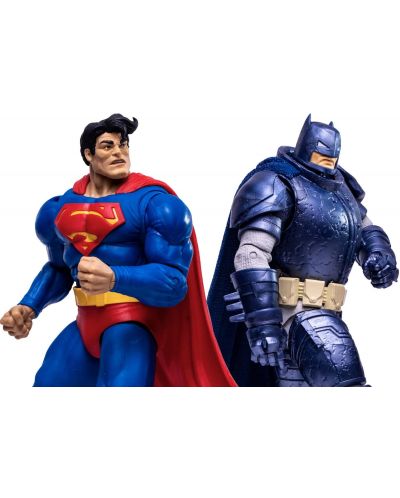 Комплект екшън фигури McFarlane DC Comics: Multiverse - Superman vs Armored Batman (The Dark Knight Returns), 18 cm - 4