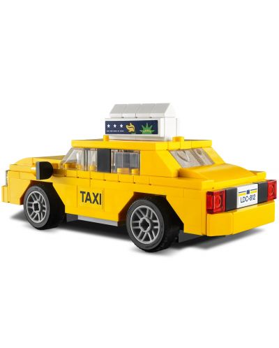 Конструктор LEGO Creator - Жълто такси (40468) - 5