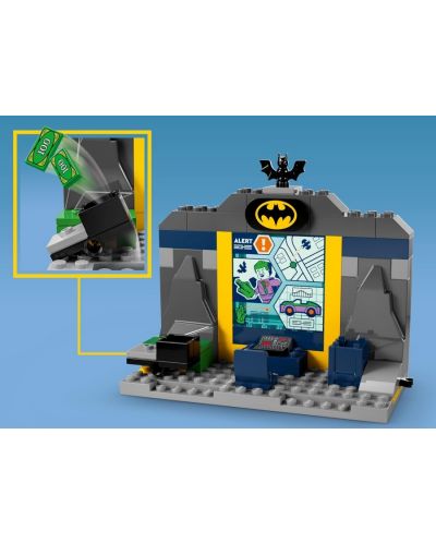 Конструктор LEGO DC Batman - Батпещерата с Батман, Батгърл и Жокера (76272) - 7