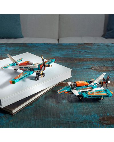 Конструктор LEGO Technic - Състезателен самолет (42117) - 6