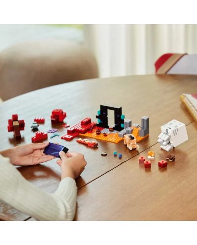 Конструктор LEGO Minecraft - Засада до портала към Ада (21255) - 3