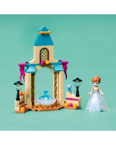 Конструктор LEGO Disney  - Дворът на замъка на Анна (43198) - 6