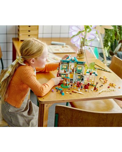 Конструктор LEGO Friends - Къщата на Отъм (41730) - 4