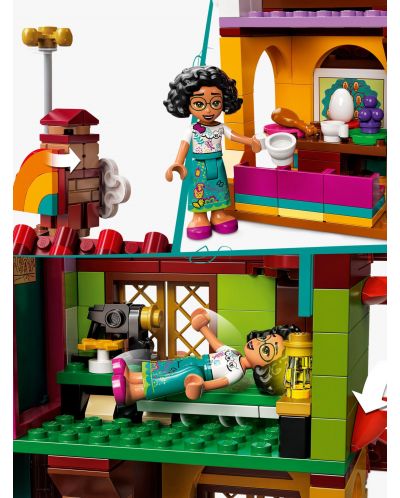 Конструктор LEGO Disney - Къщата Мадригал (43202) - 4