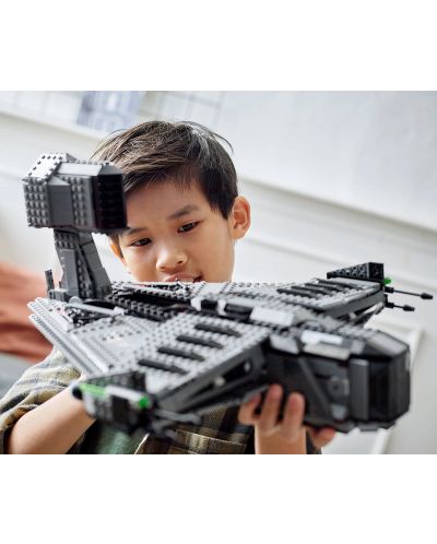 Конструктор LEGO Star Wars - The Justifier, Космически кораб (75323) - 5