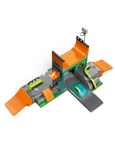 Конструктор LEGO City - Скейтпарк на улицата (60364) - 5