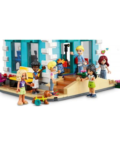 Конструктор LEGO Friends - Обществен център Хартлейк Сити (41748) - 4