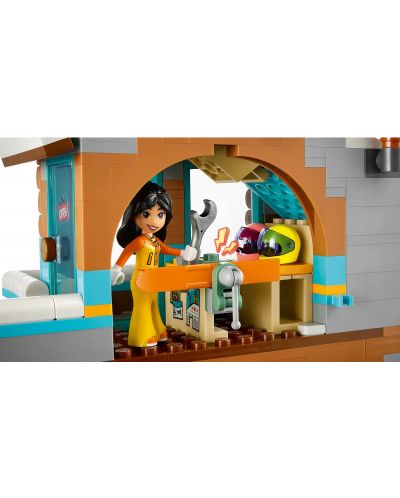 Конструктор LEGO Friends - Ски писта и кафене (41756) - 8