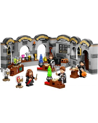 Конструктор LEGO Harry Potter - Клас по отвари в Хогуортс (76431) - 3