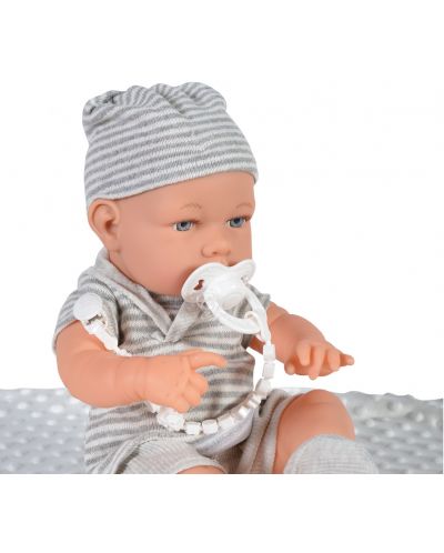 Кукла-бебе Moni Toys - Със сиви дрешки на райе и одеялце, 41 cm - 2