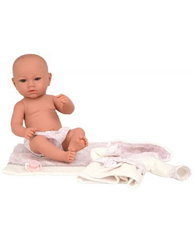 Кукла-бебе Arias - Ария с аксесоари за след баня в бяло, 38 cm - 4