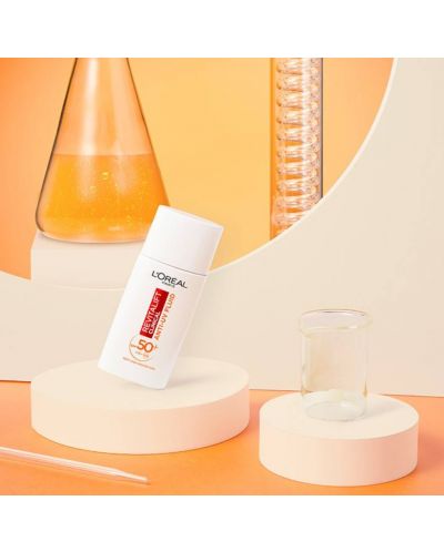 L'Oréal Revitalift Флуид за лице Clinical, Vitamin C, SPF 50+, 50 ml - 5
