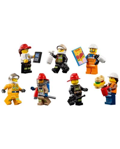 Конструктор Lego City - Пожарна команда в центъра (60216) - 15