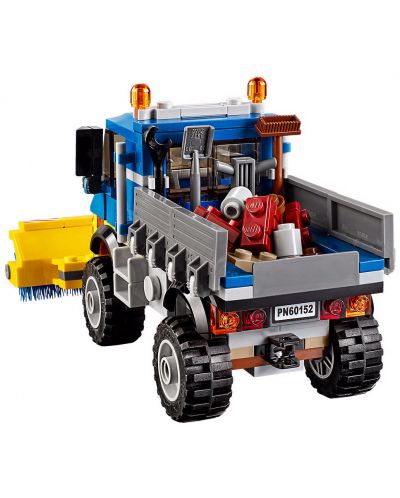Конструктор Lego City - Камион за почистване на улиците с ремарке и багер (60152) - 5