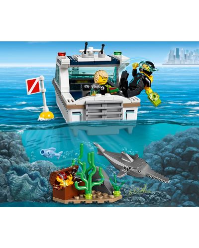 Конструктор Lego City - Яхта за гмуркане (60221) - 3