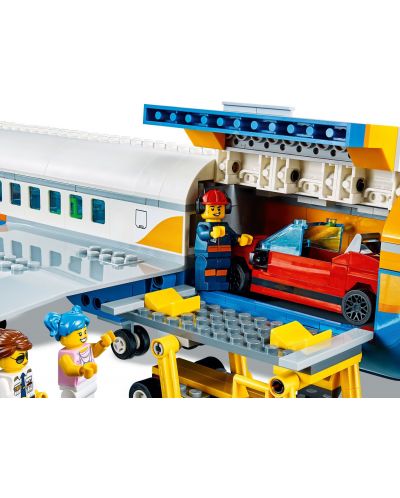 Конструктор LEGO City - Пътнически самолет (60262) - 7