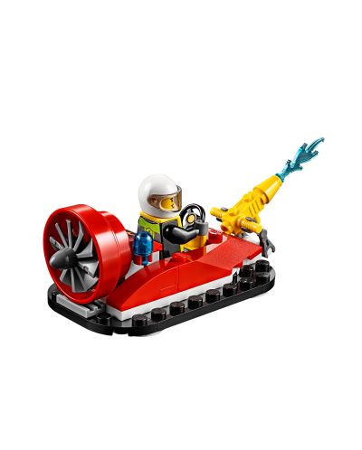 Конструктор Lego City - Начален комплект за пожарна станция (60106) - 4