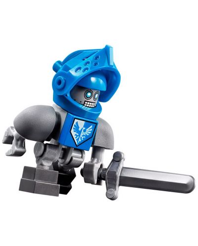 Конструктор Lego Nexo Knights - Бойният бластер на Clay (70351) - 5