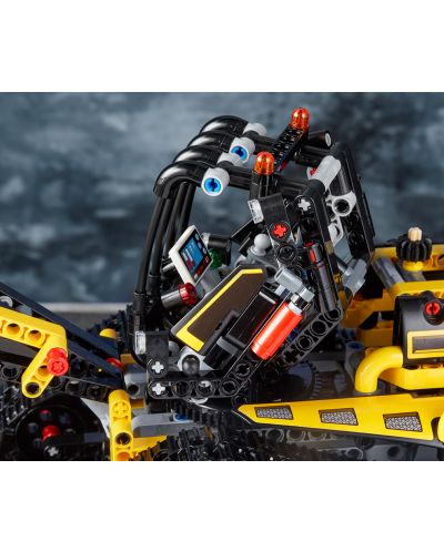 Конструктор Lego Technic - Верижен товарач (42094) - 3